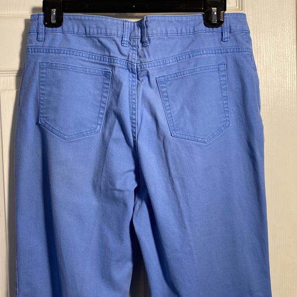 St John’s Bay Stretch Classic Jeans Size 16 - Picture 2 of 8